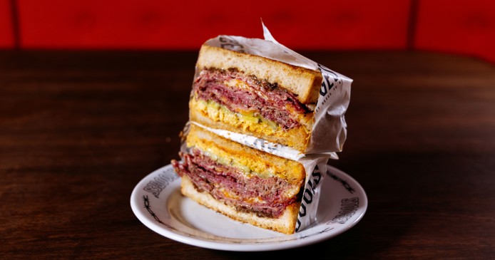 Stooges’ Funhouse lanceert Sandwich Cult