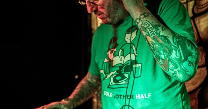 We Love 45’s viert vinyl