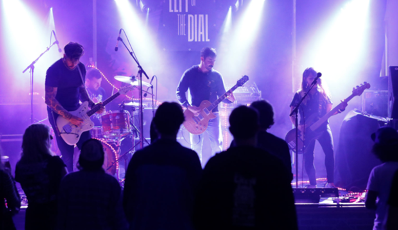 Left of the Dial heeft een gratis dagprogramma aan festival toegevoegd
