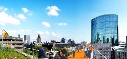 Rotterdam Rooftop Walk: wandelen over een luchtbrug tussen WTC Rotterdam en de Bijenkorf