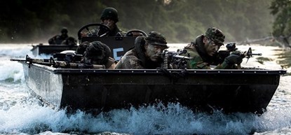 Zeesoldaten geeft een blik op het Korps Mariniers