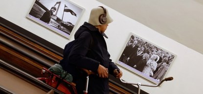 Maastunnel krijgt koninklijk tintje met foto-expo