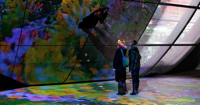 Fenix, Studio De Zolder and restaurant Mies debut at Museumnacht010