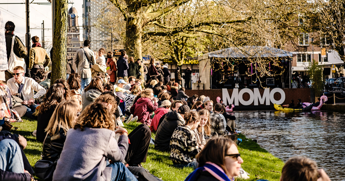 Muziek, performances, guided tours en workshops bij MOMO Playground