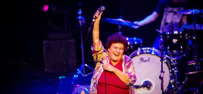 Turkse legendarische zangeres Selda Bağcan komt naar de Doelen