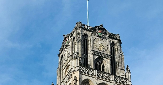 Bekijk de zonsverduistering in Rotterdam