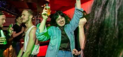 5x weer los in de club
