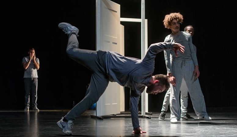Choreograaf Lloyd Marengo na 10 jaar terug in de theaters met Father Figure