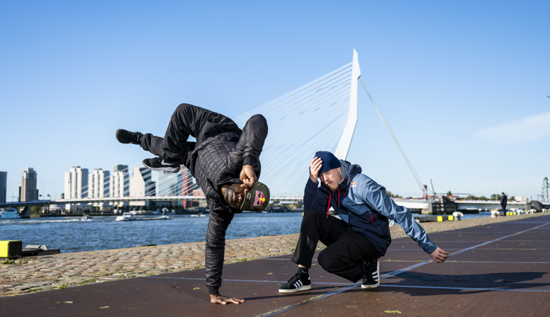 Menno van Gorp toont de geschiedenis van breakdance in Rotterdam
