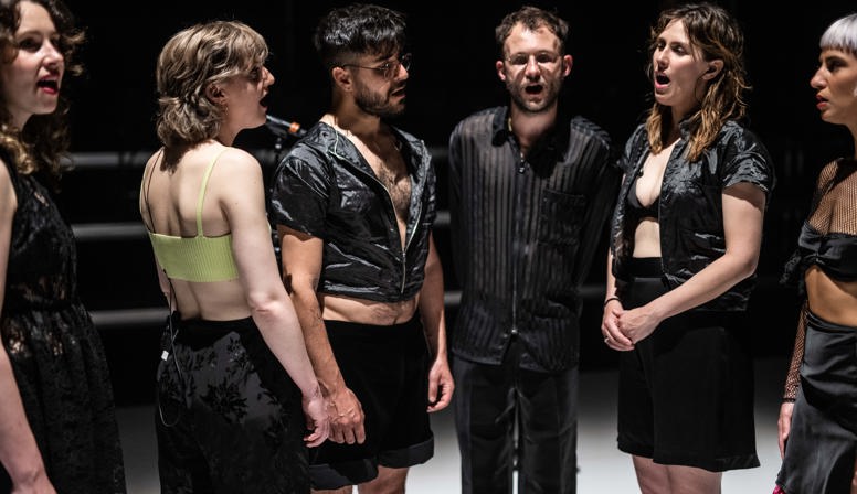 Club Gewalt viert 10 Year Anniversary in Theater Rotterdam 