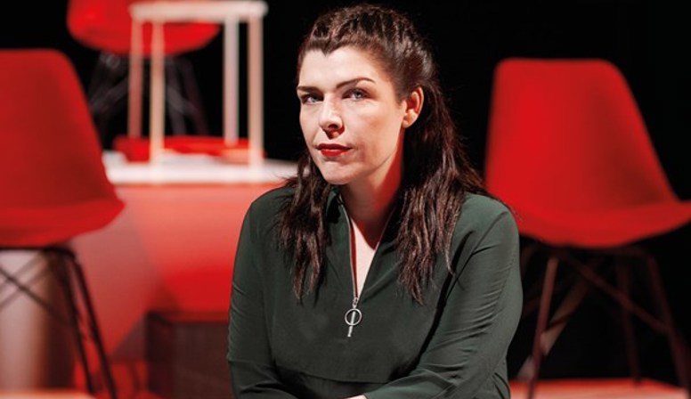 UITRDAM: Annemieke Elstak