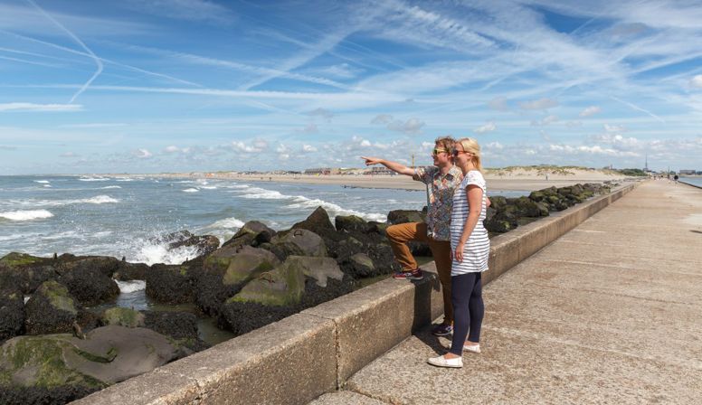 Naar het strand van Rotterdam, seizoensopening in de Hoek