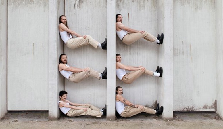 CONTROLE: een dikke medley van breakdance, komedie, livemuziek, film en humor